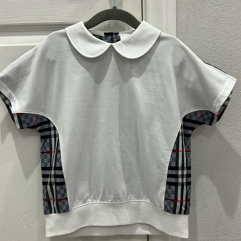 BURBERRY Girls White Top with collar